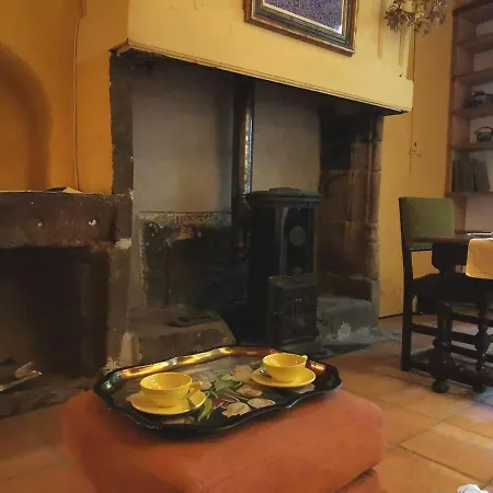 Cocon Au Coeur Du Puy-en-velay Avec Cour Privee Et Wifi - Fr-1-582-325 Apartman *