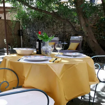 Cocon Au Coeur Du Puy-en-velay Avec Cour Privee Et Wifi - Fr-1-582-325 Lejlighed Le Puy-en-Velay