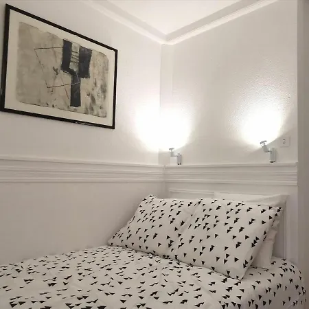 Cocon Au Coeur Du Puy-en-velay Avec Cour Privee Et Wifi - Fr-1-582-325 *